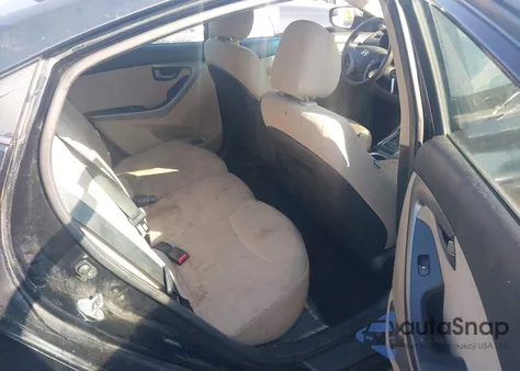 2016 Hyundai Elantra Se z USA, uszkodzony, nr VIN 5NPDH4AE1GH783273